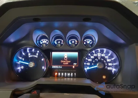 2014 Ford F-250 Xlt z USA, uszkodzony, nr VIN 1FT7X2BT6EEB72475